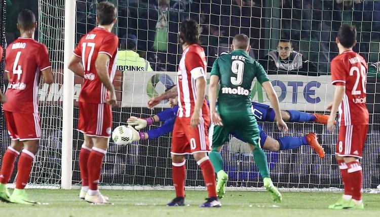 Τα στιγμιότυπα από το Παναθηναϊκός-Ολυμπιακός