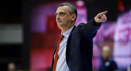 Δύσκολο να προλάβει τον Ολυμπιακό ο Γιόβιτς