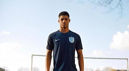 Η νέα εμφάνιση της Εθνικής Αγγλίας (pics)