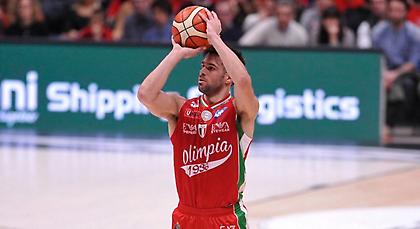 Χωρίς Τσερέλα στο ΟΑΚΑ η Αρμάνι