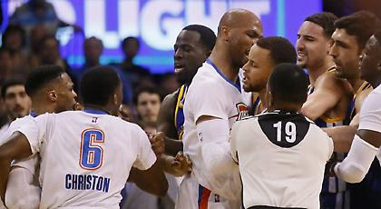 Έσπασαν τον τσαμπουκά των Θάντερ οι Γουόριορς