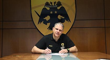 Υπέγραψε ως το 2018 ο Μανωλόπουλος στην ΑΕΚ!