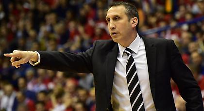 Κλείνει την πόρτα στους ενδιαφερόμενους ο Μπλατ