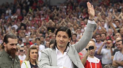 Μιλιβόγεβιτς και Πάντελιτς βλέπουν Ολυμπιακό