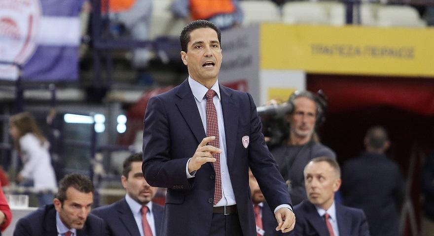 Σφαιρόπουλος: «Όποιος είναι κουρασμένος, πάει σπίτι του»