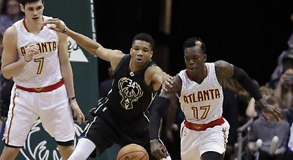 Τι κάνει ο Γιάννης! Νίκη και πέμπτοι οι Μπακς!