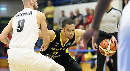 Ο Ντίξον με τους γονείς του στο Μοναστηράκι (pic)