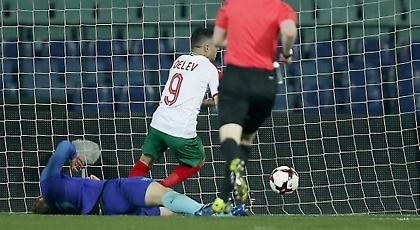 Διπλό σοκ για την Ολλανδία στη Βουλγαρία! (video)