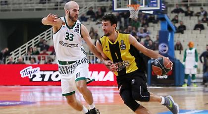 «Βασίλισσα» εναντίον «εξάστερου»!