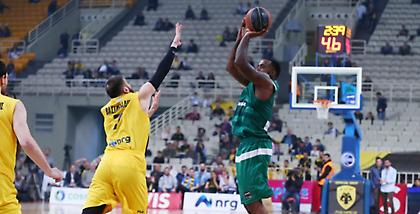 Ρίβερς: «Σκληρή ομάδα η ΑΕΚ, συγχαρητήρια στην ομάδα μου για τη νίκη»