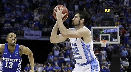 Με North Carolina το Oregon του Ντόρσεϊ στο Final Four (video)