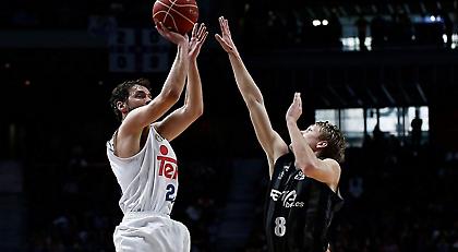 Τα «όργια» του MVP Σέρχιο Γιουλ (video)