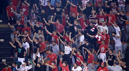 Με κόσμο στην Πόλη ο Ολυμπιακός