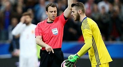 Επιτέλους το ποδόσφαιρο «έρχεται» στον 21ο αιώνα με το VAR!