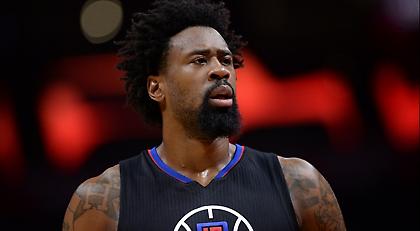 Ο ΝτεΆντρε Τζόρνταν μπορεί να σουτάρει ακόμη χειρότερα βολές (video)