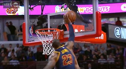 Ο Λεμπρόν ξανάκανε το «The Block» (video)