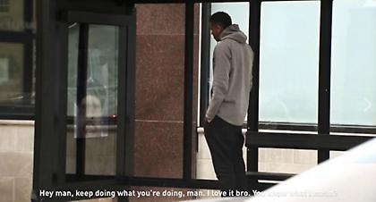 Συνέβη κι αυτό: Ο Άιβερσον έκανε φάρσα στον Αντετοκούνμπο! (video)