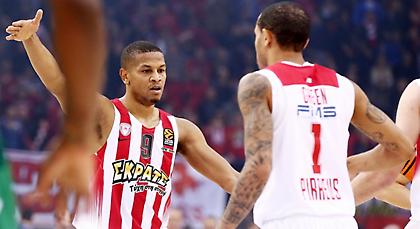 Πρόβλημα με Γουότερς, ανακούφιση με Γκριν στον Ολυμπιακό!