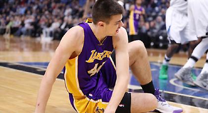 Τέλος η σεζόν για Ζούμπατς