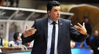 Αγγέλου: «Μας ενδιαφέρει να παίξουμε καλό μπάσκετ»