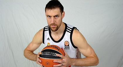 «Κρεμάει» τα παπούτσια του ο Νοτσιόνι