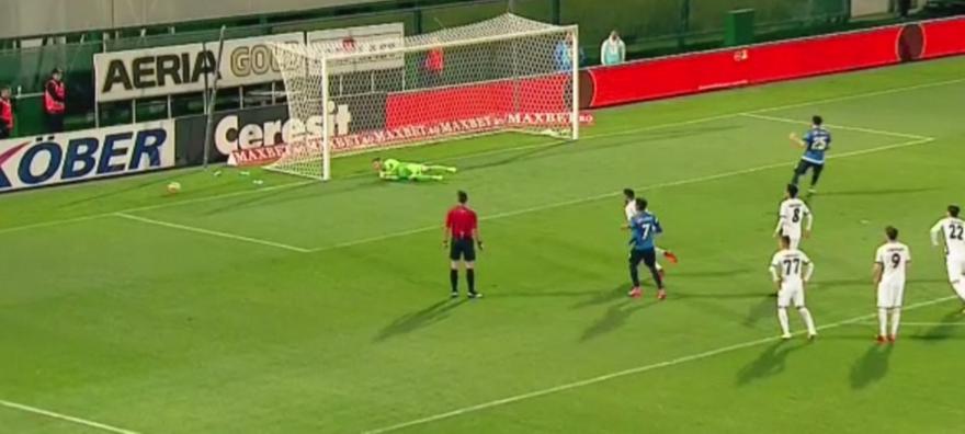 Χάθηκαν τρία πέναλτι σε 12’ στη Ρουμανία! (video)