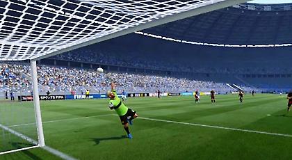 Αυτό συμβαίνει αν παίξουν τερματοφύλακες οι Μέσι και Ρονάλντο στο «FIFA 17» (videos)