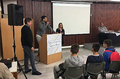 Χάκετ: «Παλέψτε για τα όνειρά σας»