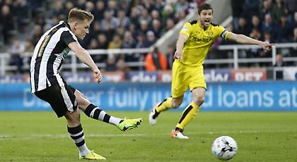 Επική γκάφα διαιτητή στο Νιουκάστλ – Μπέρτον! (video)