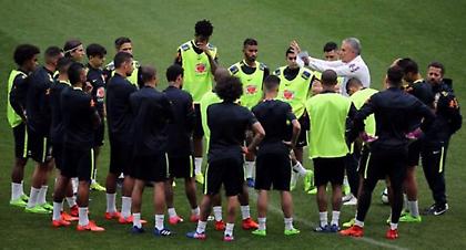 Η Βραζιλία ξανά στην κορυφή