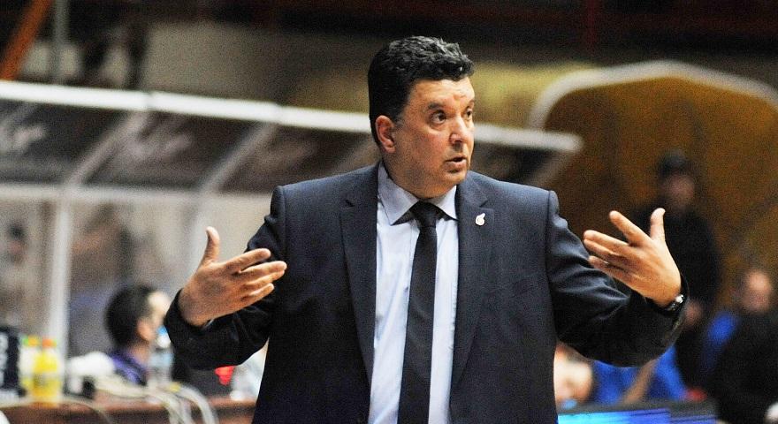 Αγγέλου: «Ο Ολυμπιακός σε οδηγεί σε πολλά λάθη»