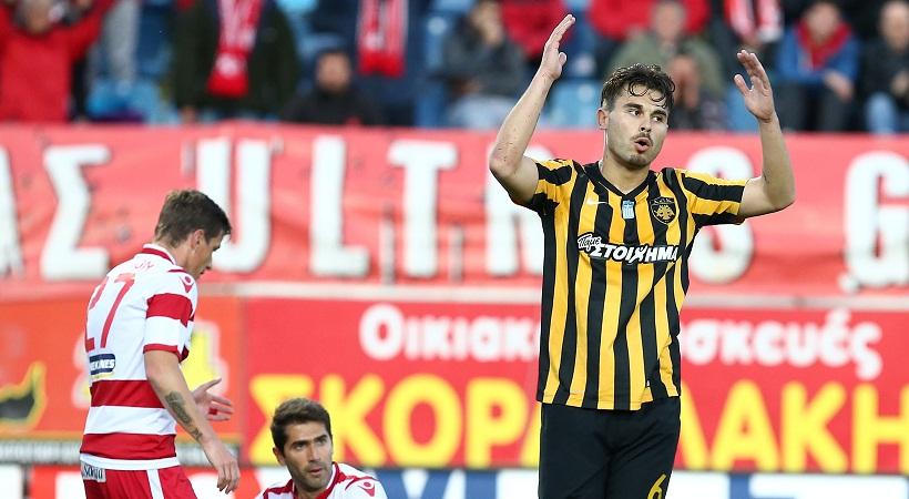 Χάνει Μάνταλο και Αϊντάρεβιτς λόγω καρτών η ΑΕΚ