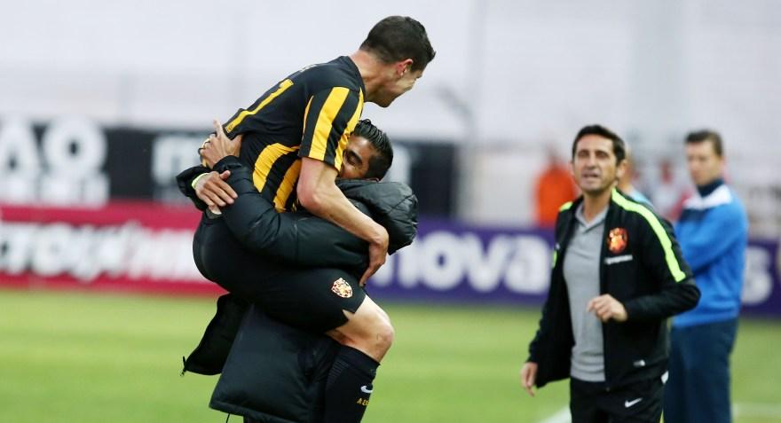 Βινίσιους: «Οικογένειά μου η ΑΕΚ»