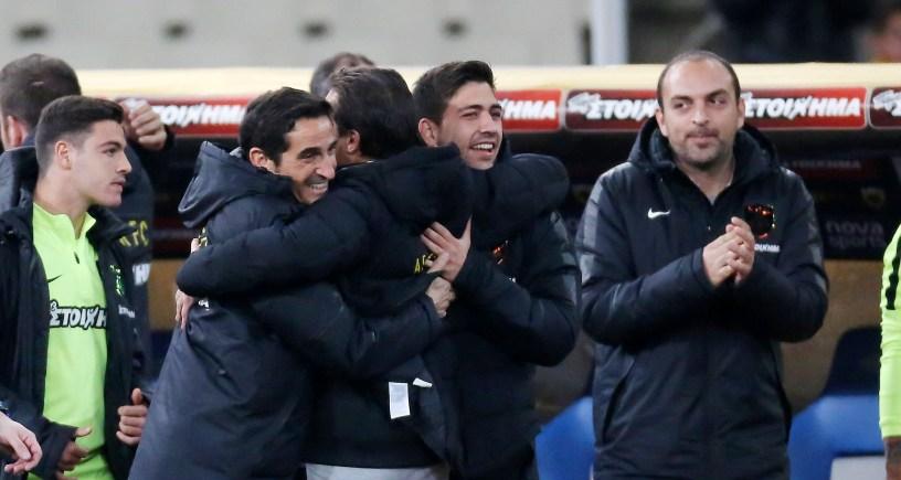 Χιμένεθ στους παίκτες: «Παίξτε για τον Λαμπρόπουλο»