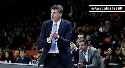 Περάσοβιτς: «Ο Ολυμπιακός είναι το φαβορί στη σειρά»