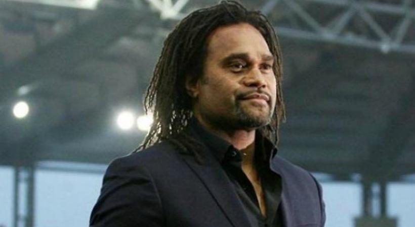 Κριστιάν Καρεμπέ: Παντρεύτηκε χθες στο Δημαρχείο Πειραιά 26χρονη καλλονή (pics)