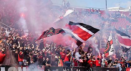 Πάρτι στην Καλαμαριά για την άνοδο (pics/video)