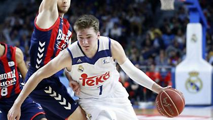 Όργια Ντόντσιτς και θρίαμβος Ρεάλ στο ντέρμπι