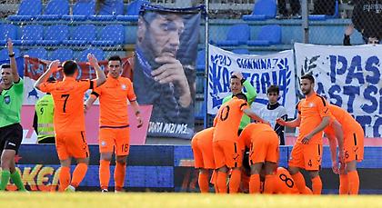 Οδηγός επιβίωσης, καθήκον, Ηρακλής και Παντελίδης