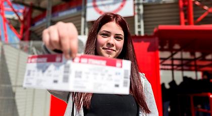 Ουρές στο Καραϊσκάκη για το Ολυμπιακός-ΑΕΚ (pics)