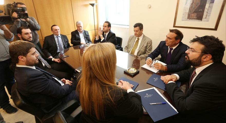 Stop στις εμπρηστικές δηλώσεις, ναι στις Β' ομάδες!