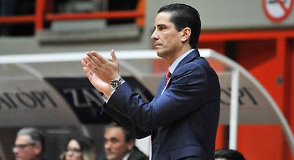 Ο ευχαριστημένος Σφαιρόπουλος και οι ύμνοι του Πετρόπουλου