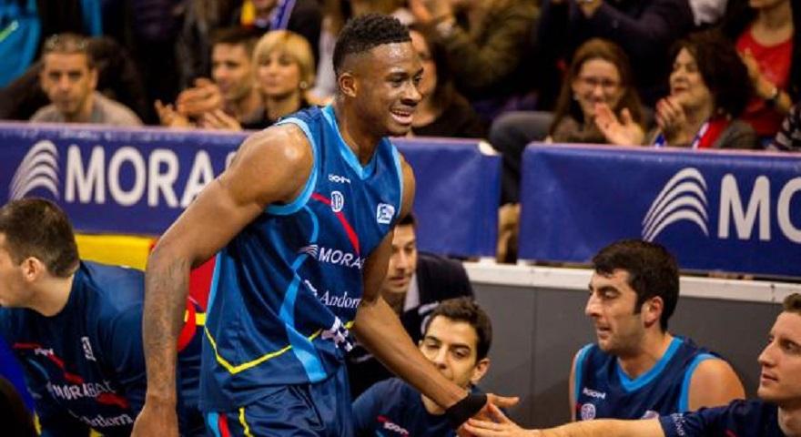 Αποκάλυψη ΣΠΟΡ FM: Για Θ. Αντετοκούνμπο και άλλους δύο πάει η ΑΕΚ