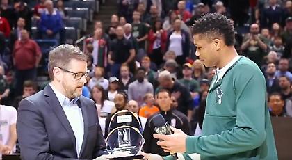 Αποθεώθηκε ο Giannis (video)