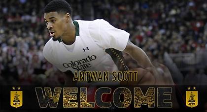 Ανακοίνωσε Σκοτ και έδιωξε Τέιλορ ο Άρης!