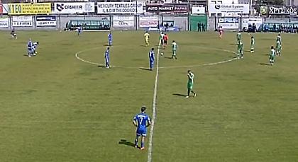 Και όμως… Oι γραμμές στο γήπεδο του Ευόσμου είναι ΤΟΣΟ στραβές! (pics)