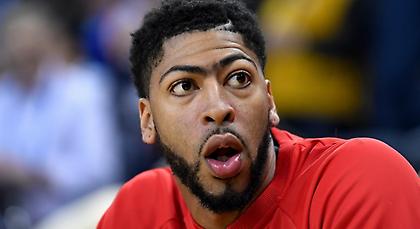 Έφαγε «πόρτα» σε εστιατόριο ο Ντέιβις επειδή φορούσε… φούτερ!