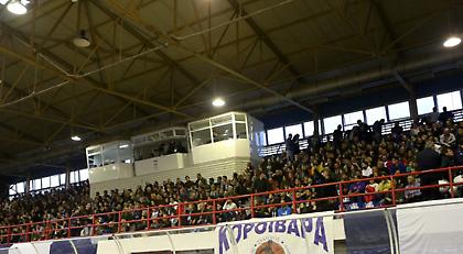 Τραμπουκισμοί και επίθεση στην αποστολή του Προμηθέα