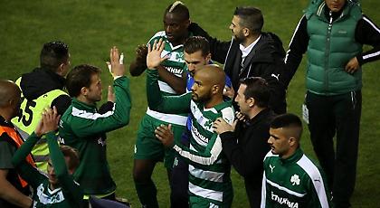 Παρακάμερα: Έτσι έζησαν στον Παναθηναϊκό τη μεγάλη νίκη επί του ΠΑΟΚ