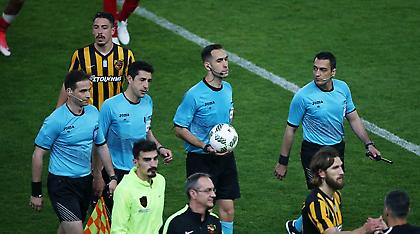 Επιτέθηκαν στους διαιτητές στα αποδυτήρια, λένε πηγές της αστυνομίας